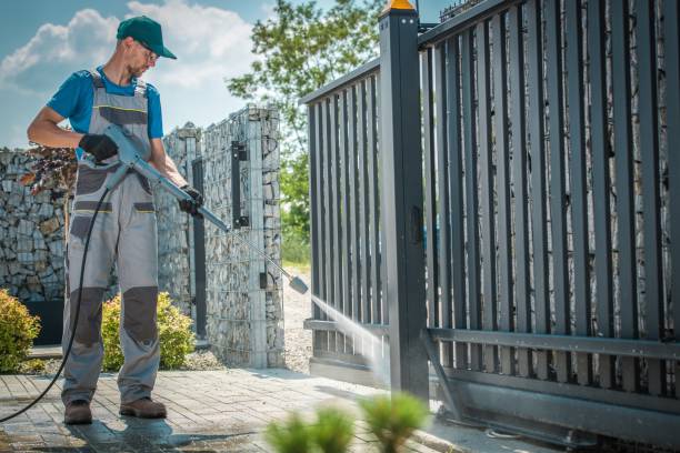 Best Sidewalk and Walkway Cleaning  in Clifton, TX